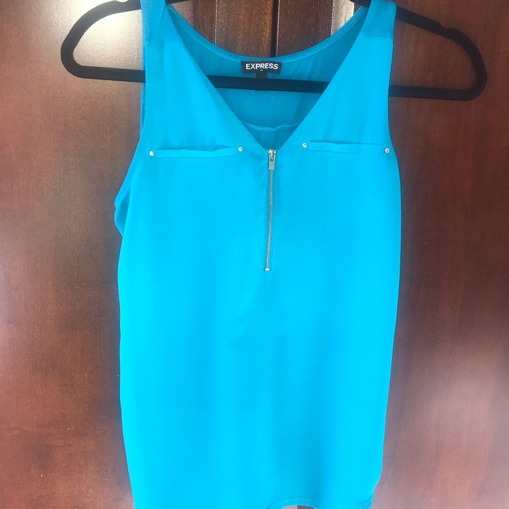 Sleeveless top
